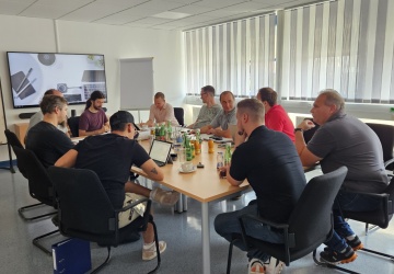 Die Professionisten bei einer Baubesprechung