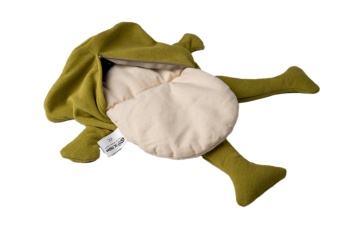 Auf dem Foto sieht man das Gewichtskissen Hopps (Frosch) mit geöffnetem Reißverschluss und dem herausnehmbaren Gewichtsbeutel.