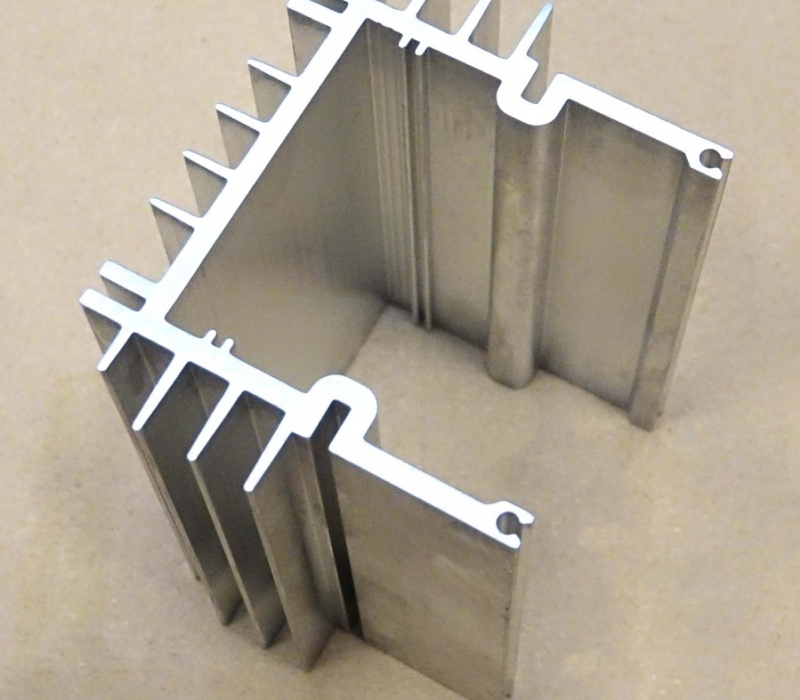 Foto eines Aluminiumkühlprofils