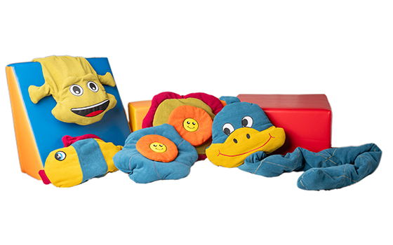 Foto von allen Gewichtskissen die produziert werden - Schlange, 2 Blumen, Frosch und Fisch